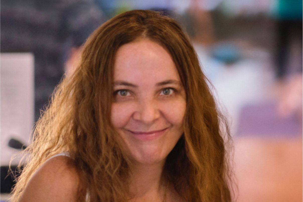 Liane Adam ist freie Mitarbeiterin für die visuelle Weiterentwicklung des IGE.