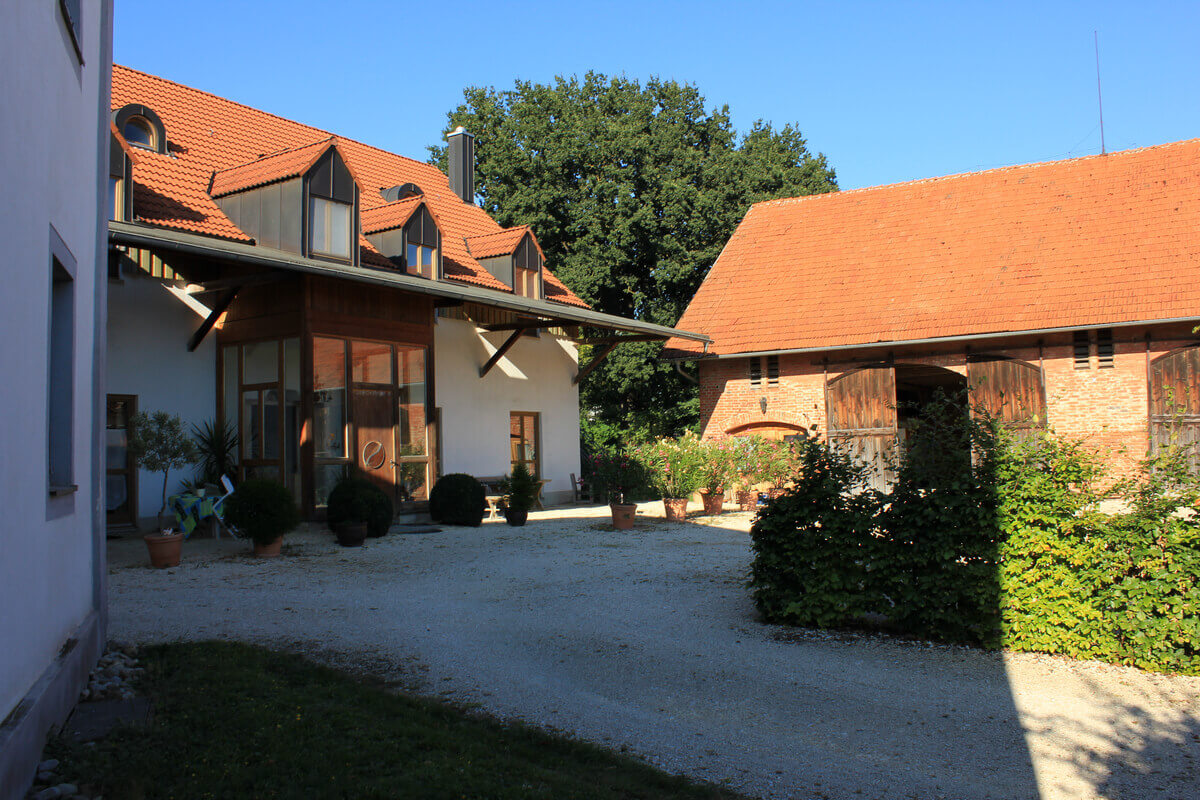 Hof Integra im Naturpark Augsburg